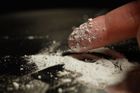 Nebezpečnou drogu dostanete ke dveřím, zabíjí nepatrné množství. Stopy vedou do Číny