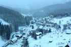 Po ochlazení na horách začalo sněžit, víkend bude oblačný a deštivý