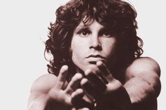 V Paříži našli bustu Morrisona z The Doors. Z jeho hrobu zmizela před 37 lety