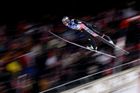 Skokani jako fotbalisté? Za prohřešky budou dostávat žluté a červené karty