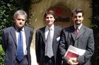 Poslední boj diplomata. Dostal vyhazov po večírku ambasády, kde se ukradlo 500 tisíc