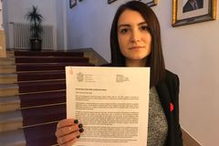 Poslankyně Pirátů vyzvala ke kritice polské vlády. Většina sněmovny se nepřidala