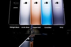 První dojmy: Samsung Galaxy S8 je nádherný telefon. Uvnitř skrývá počítač s Microsoft Office
