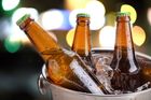 Pivo je nezdravé i kvůli obalu. Jeden z nich vyšel z testu opravdu špatně