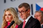 Babiš sází na strach z války. Nesmysl, prezident o ničem nerozhoduje, říkají experti