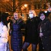 Oživené výlohy, Kulturu nezastavíš, Cirk La Putyka - umělci ve výlohách obchodů během nouzového stavu, 21. 1. 2021